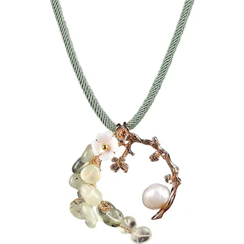

Small Pearl Necklace Shell Petal Flower Clavicle Chain Asain Style Simple Mini Pendant Daily Party Choker for Women Girl Student