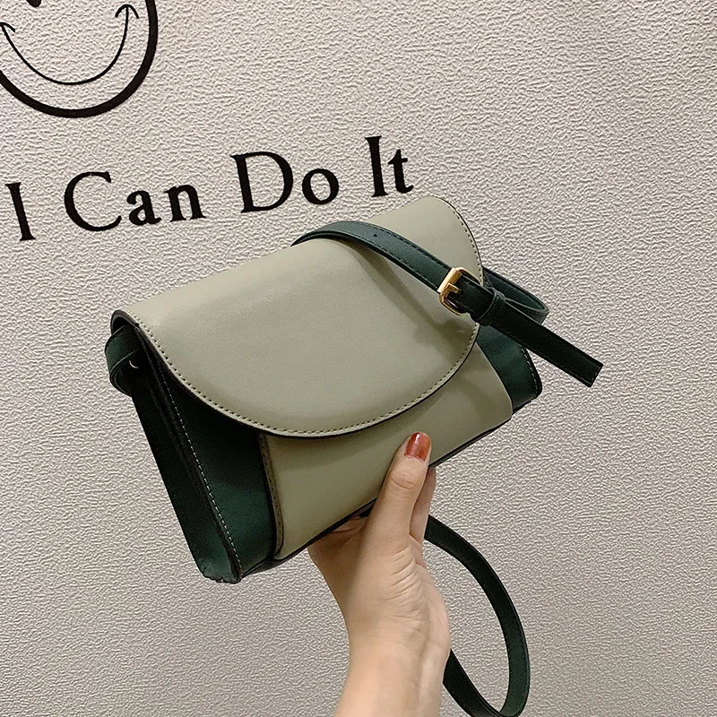 

New style of irregular small square bag with one shoulder and slanting lady bag with color bump in 2019