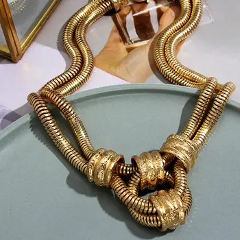 

JJFOUCS Boho Retro Gold Color Round Pendant Necklace Female Double Layer Crude Chain Necklace Fashion Unique Jewelry Gift