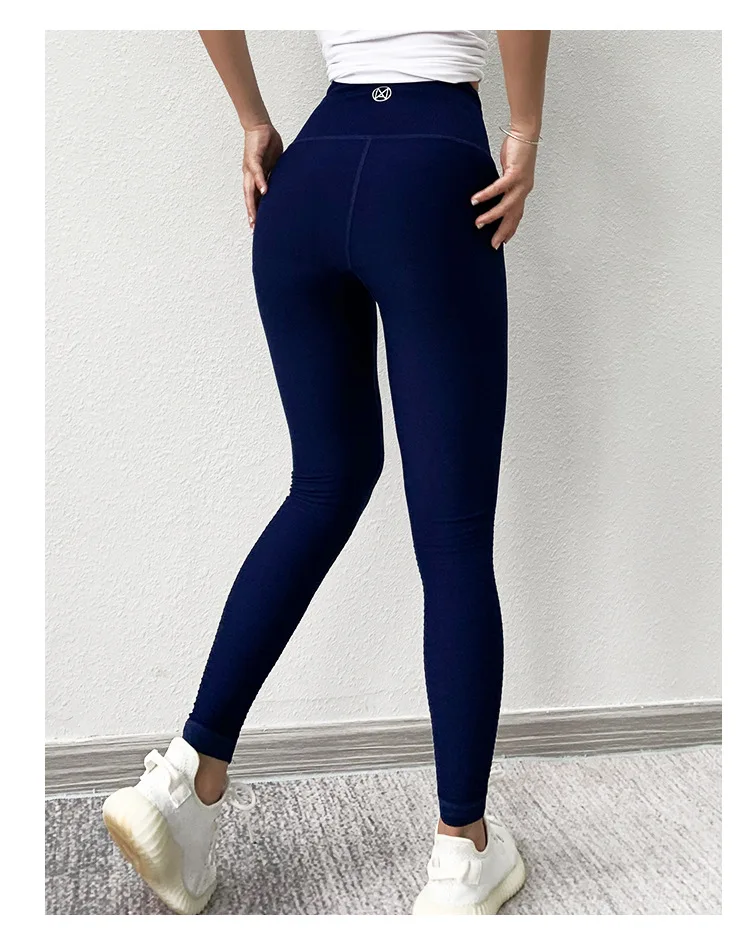 10861522988_33667814