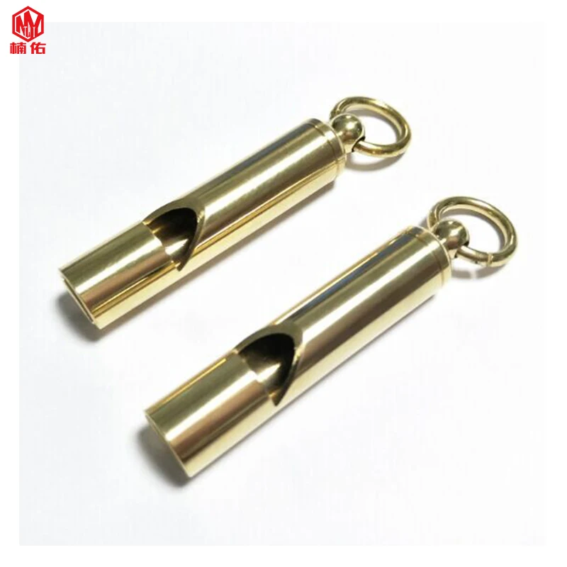 

Hot Sale!!! 2PCS Retro Brass Lifesaving Emergency Whistle Frosted Polished Whistle Outdoor Carabiner