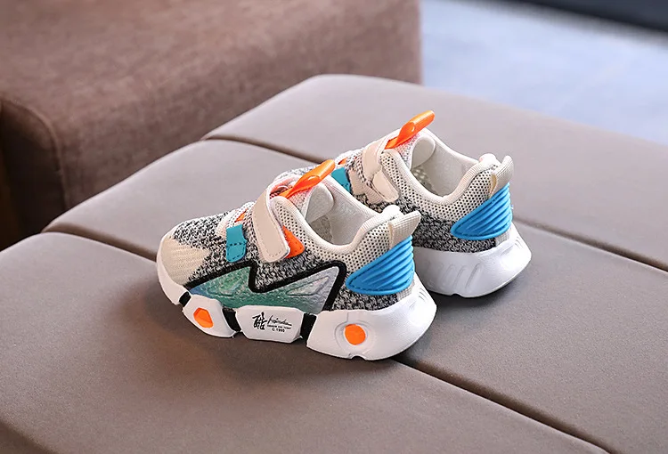 20096049374_515887531