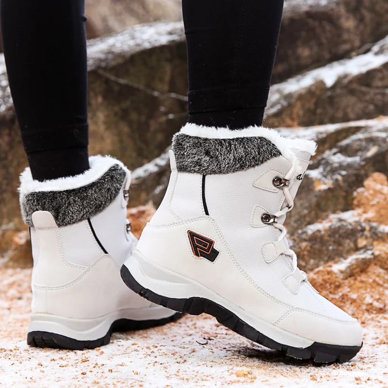 Size 35-47 New Winter Men's Boots Lovers Plush Warm Ankle Boots Waterproof Leather Snow Boots Outdoor Desert Boots Military Boot