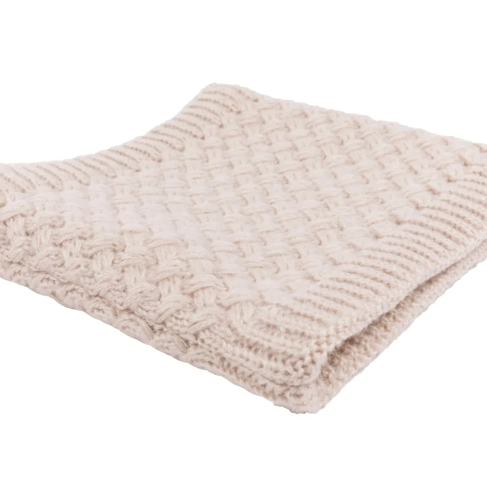 18514746735_272726280