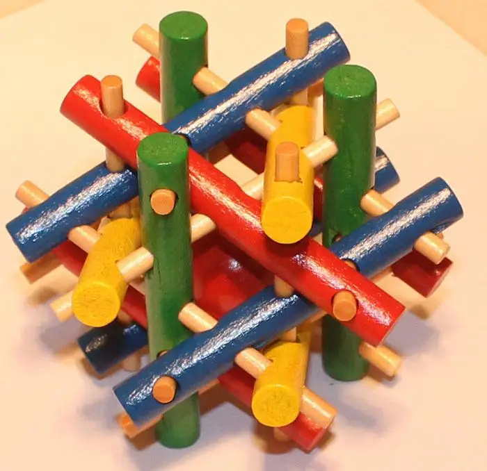 

Pineapple Burr Puzzle Wood Children'S Educational Toy 12 Sisters qu bao Color