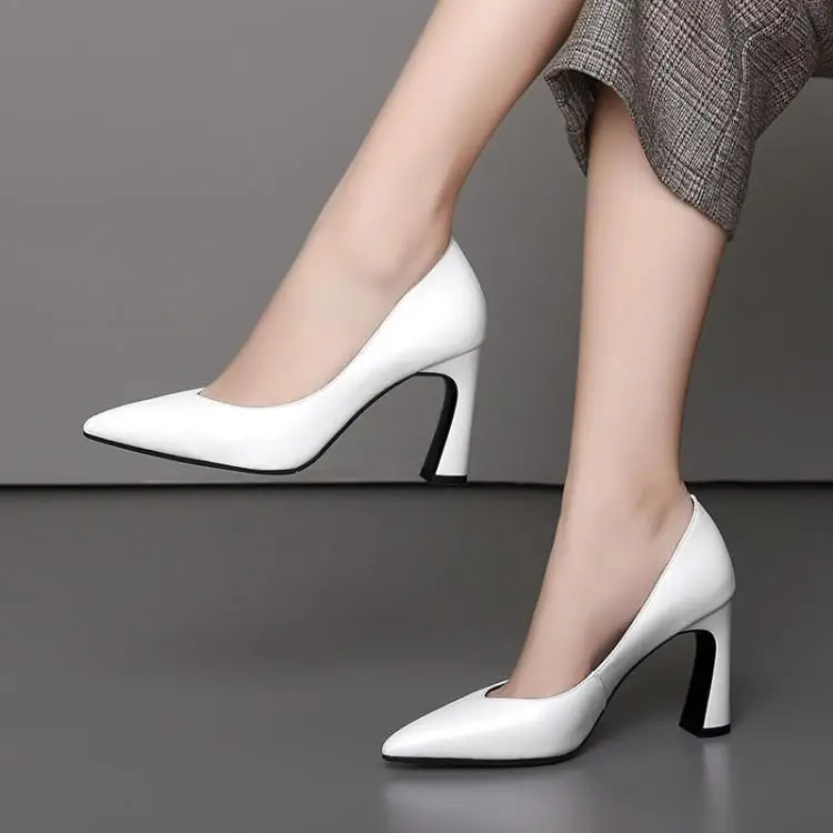 

High-heeled shoes women's thick heel spring and autumn new single shoe leather head layer cowhide 8.5cm