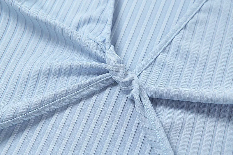 14834589156_1453572700