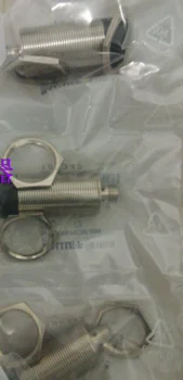 

BES M30MM-PSC30F-S04K BES M30MMPSC30FS04K BALLUFF 1PC New