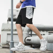 Мужская новая двухцветная модная трендовая летняя модель года, красивые, свободные и повседневные Лоскутные шорты