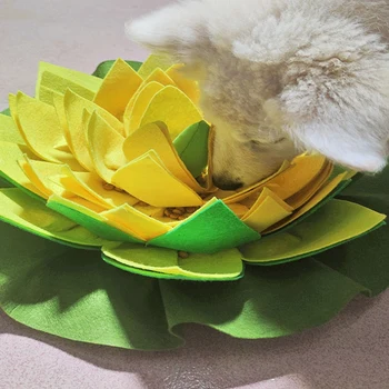 

Pet Sniffing Mat Dog Weight Loss Mat Slow Food Mat Looking for Food Lotus Mat