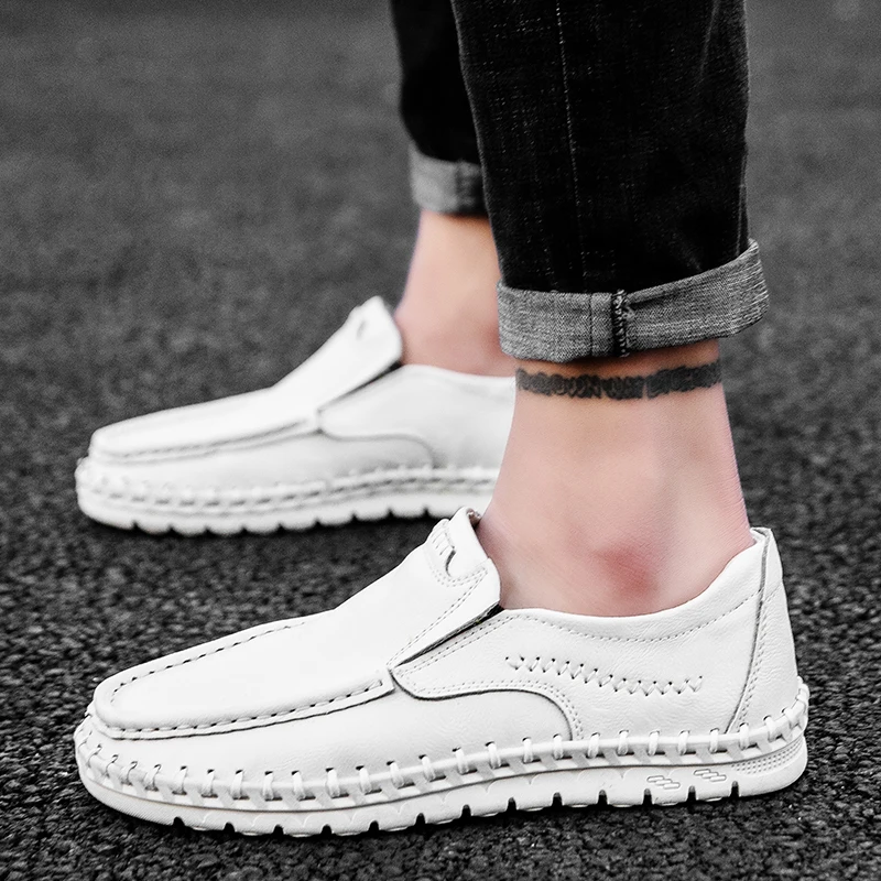 Classic Mens Casual Shoes Outdoor Designer Mens Loafers Italian Style Men Moccasins Comfortable Pull-on Mens Wedding Shoes