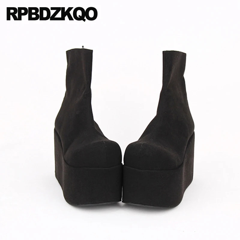 Women Side Zip Boots 