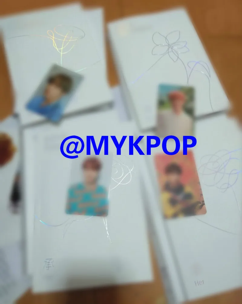 

[MYKPOP]~100% OFFICIAL ORIGINAL~ LOVE, YOUR,SELF Abum - HER S/E/L/F Version : CD+Photo Book+Mini Book SA19081007