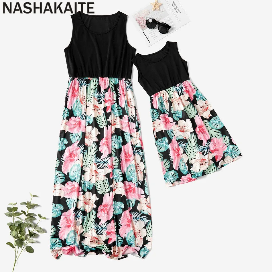 NASHAKAITE/платье для мамы и дочки; сплошные швы; цветочный принт; платья на бретелях для мамы и дочки; коллекция года; семейный образ для мамы и дочки