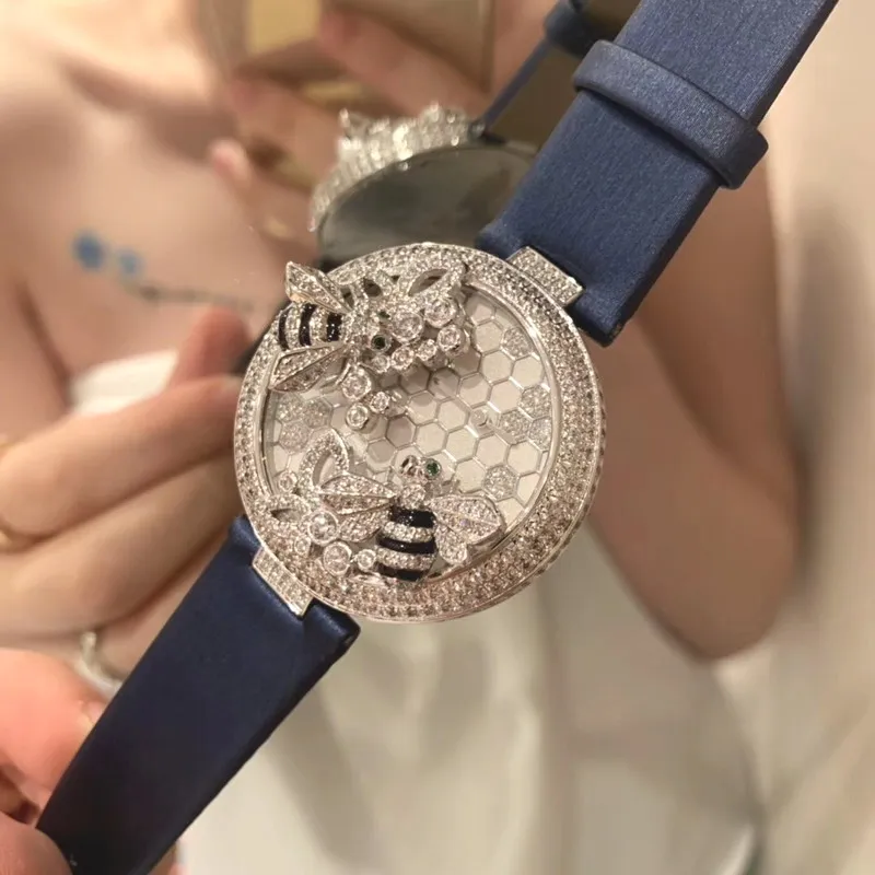 blue silver Новинка, Женские кварцевые наручные часы с кубическим цирконием золотого/серебряного цвета, женские часы с круглым циферблатом - Цвет: blue silver