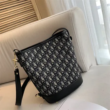 

2020 Fashion Letter Embroidery Bags Simple Handbags for Women Single Shoulder Portable Large Capacity Bags Casual Bucket Bags