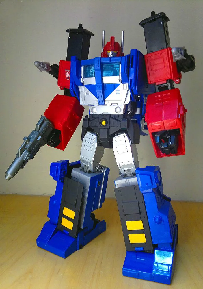 NEW Transformers Masterpiece MP-31 DELTA MAGNUS DIACLONE Action Figure No box