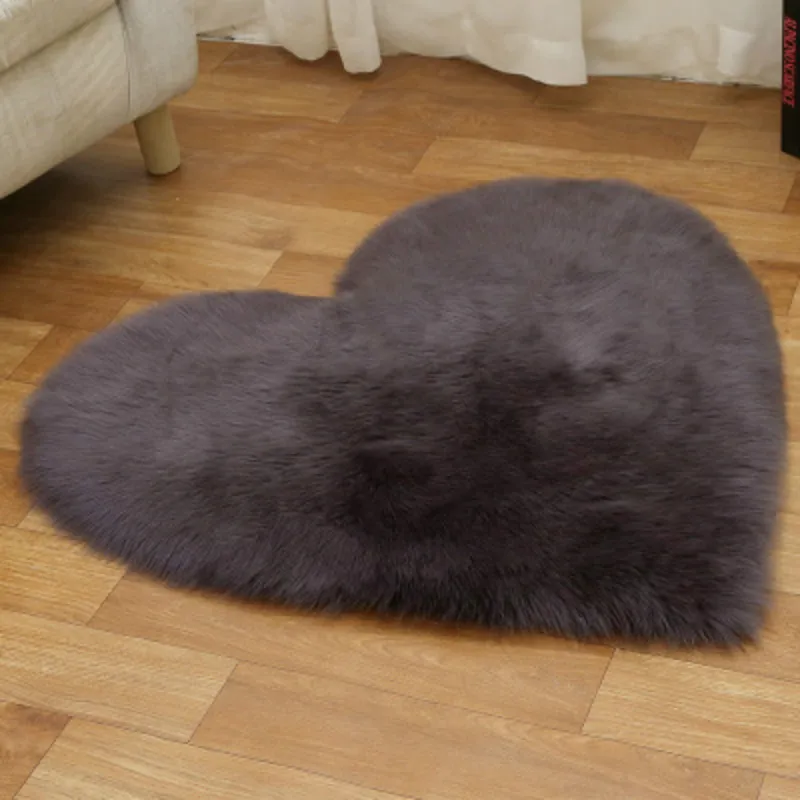 Love Heart Shaggy Carpet For Living Room Bedroom Fluffy Super Warm Plush Mats Kids Room Pure Color Faux Fur Rug Floor Rugs