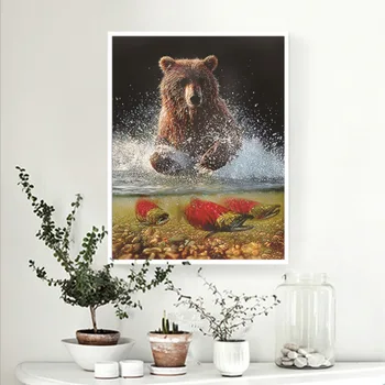 

DIY diamond cross stitch 5D water animals, bear fishing magic diamond radius
