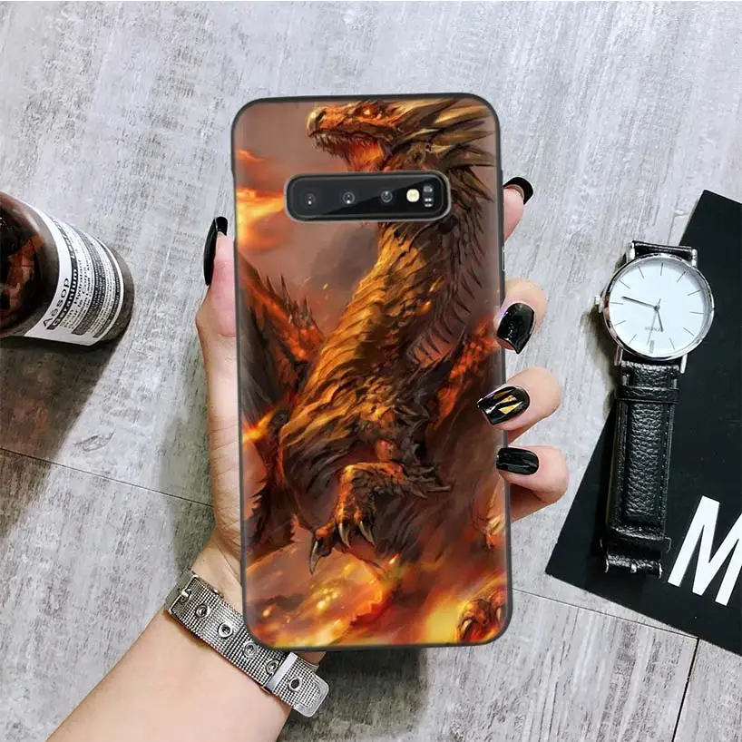 Черный чехол с рисунком дракона для телефона samsung Galaxy S10 + Plus Lite Note 10 9 8 S9 S8 J4 J6 + Plus S7 S6 Edge Capa