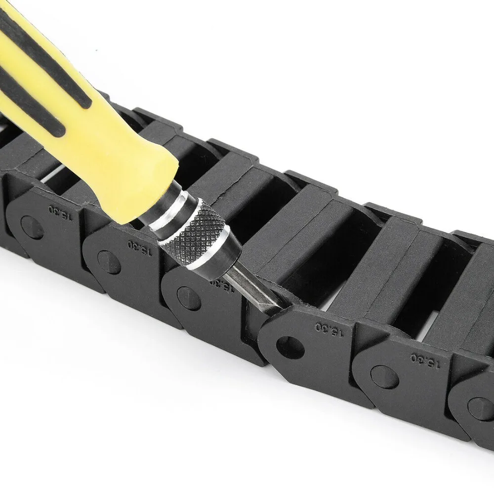 R28-15mm-x-30mm-Black-Plastic-Cable-Drag-_57 (3)