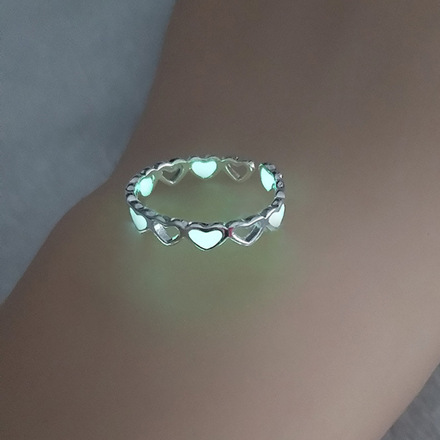 Hollow Heart Luminous Ring for Women Men Couple Rings Opening Adjustable Finger Ring Bands Glowing In The Dark Jewelry Gift