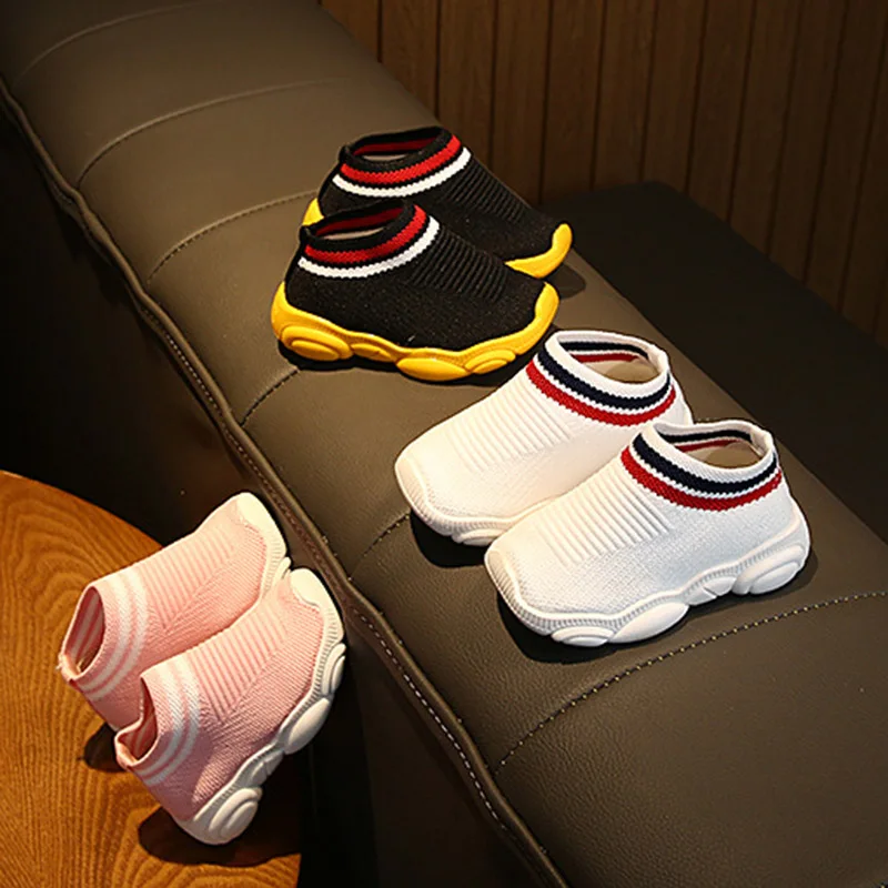Носки для малышей одноцветные носки на резиновой подошве, детская обувь для младенцев Детские нескользящие носки, кроссовки для девочек и мальчиков