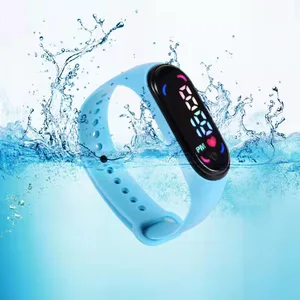 Reloj electrónico Digital para niños y niñas, pulsera de moda con pantalla LED, resistente al agua, ideal para regalo de Navidad