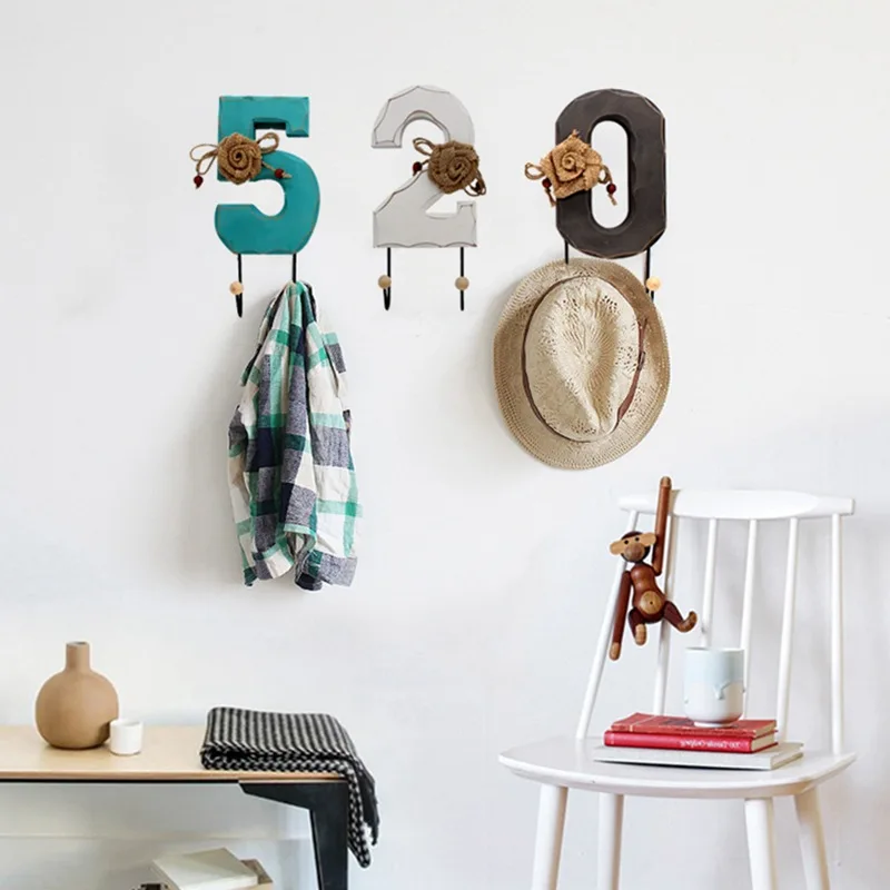 

A Generation of Fat American-Style Wood Lettered Decoration Wall-Mounted on Entrance Doorway Storage Shelf Key Fitting Room Wall