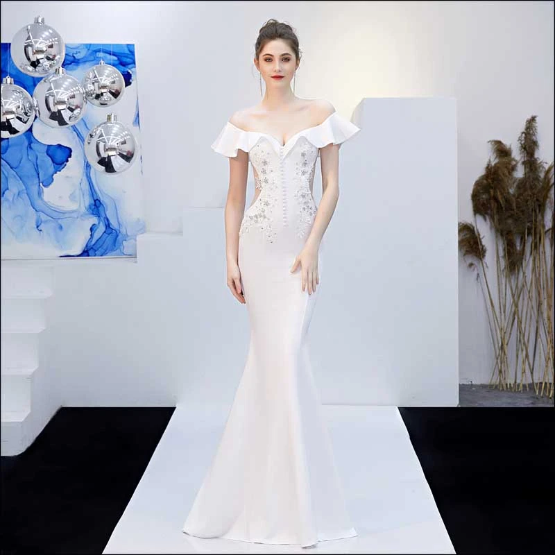 Witte Hoge Taille Sexy Avondjurk Lange Mermaid Chinese Trouwjurk Oosterse Stijl Party Jurken Plus Size Vrouwen Kleding Witte Hoge Taille Sexy Avondjurk Lange Mermaid Chinese Trouwjurk Oosterse Stijl Party Jurken Plus Size Vrouwen Kleding