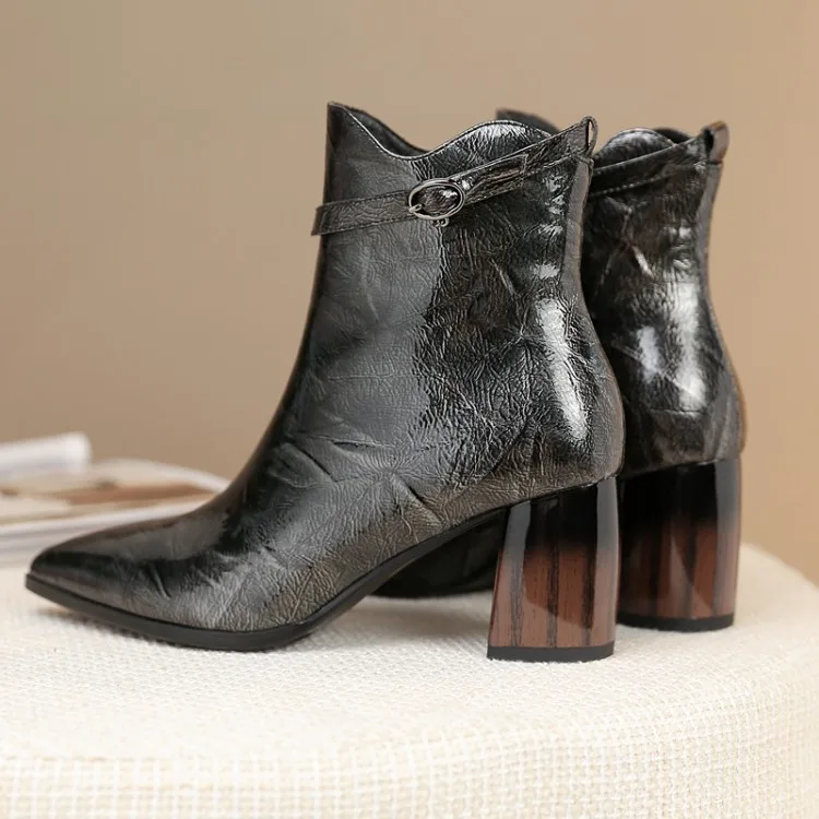 MLJUESE/ г.; женские ботильоны из лакированной кожи с ремешком и пряжкой; женские зимние короткие плюшевые ботинки на высоком каблуке с острым носком; вечерние ботинки; размеры 42