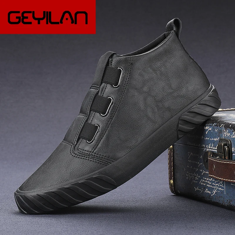 

Lightweight High Top Fashion Comfortable Men's Outdoor Fashion flats Leather Shoes Men Casual Sneakers