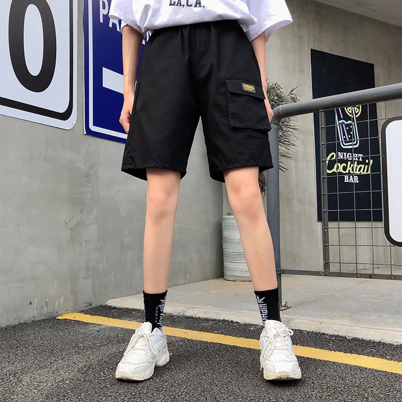 Шорты женские Карго карманы Свободные Harajuku корейский Стиль Уличная унисекс эластичная талия простая Студенческая Женская Повседневная Универсальная - Цвет: black