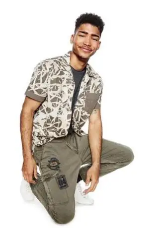 

2019 Spain DESIGUAL original single tide cartoon embroidery overalls and casual pants (1)