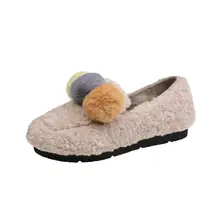 Женская обувь в горошек; коллекция года; зимняя обувь на меху; бархатная теплая хлопковая обувь с круглым носком на плоской подошве; обувь с помпонами; тонкие туфли