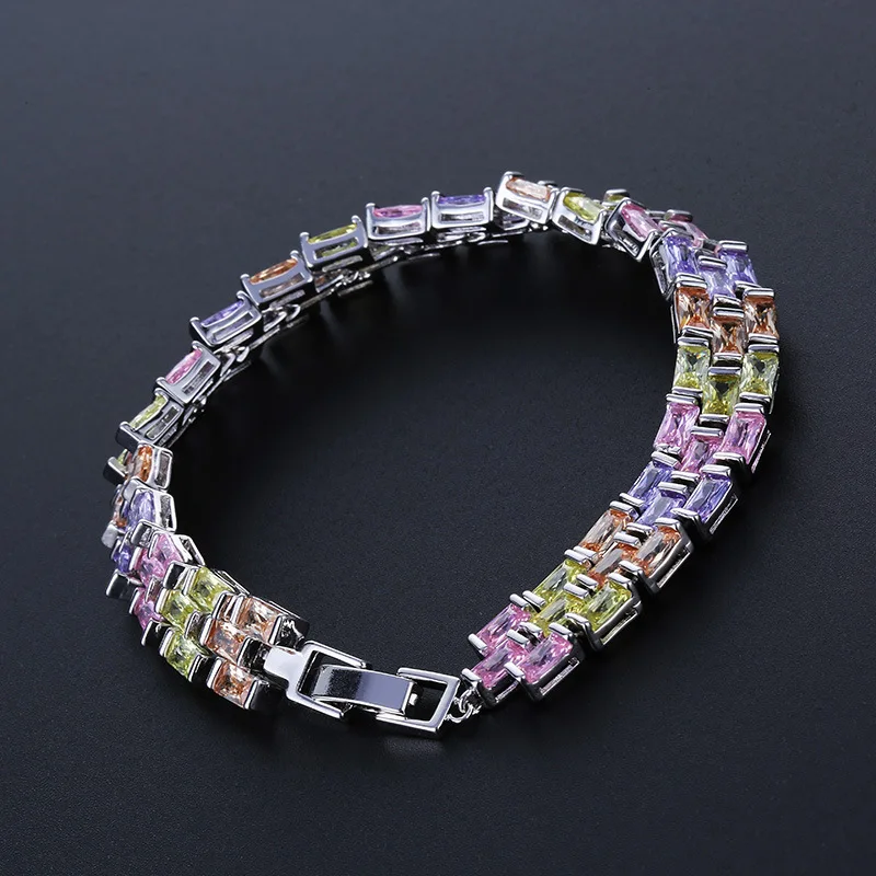 8695640758_2059314439