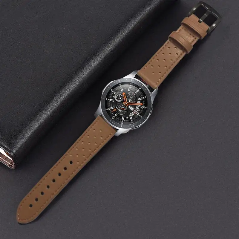 Ремешок для samsung galaxy watch 42 мм 46 мм gear sport S2 S3 Classic Frontier 20 мм 22 мм active huawei gt 1 2 Band huami amazfit Bip - Цвет ремешка: hole-brown