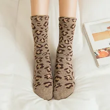 Новые леопардовые женские носки Зима Новая мода хлопок тренд удобные дезодорирующие повседневные носки для женщин