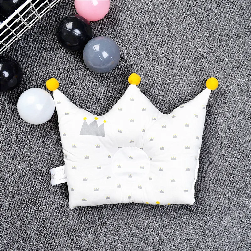 Позиционер для сна для новорожденных Pilliow в форме короны, противоскользящая детская подушка с принтом, подушка для малышей с плоской головкой - Цвет: 22