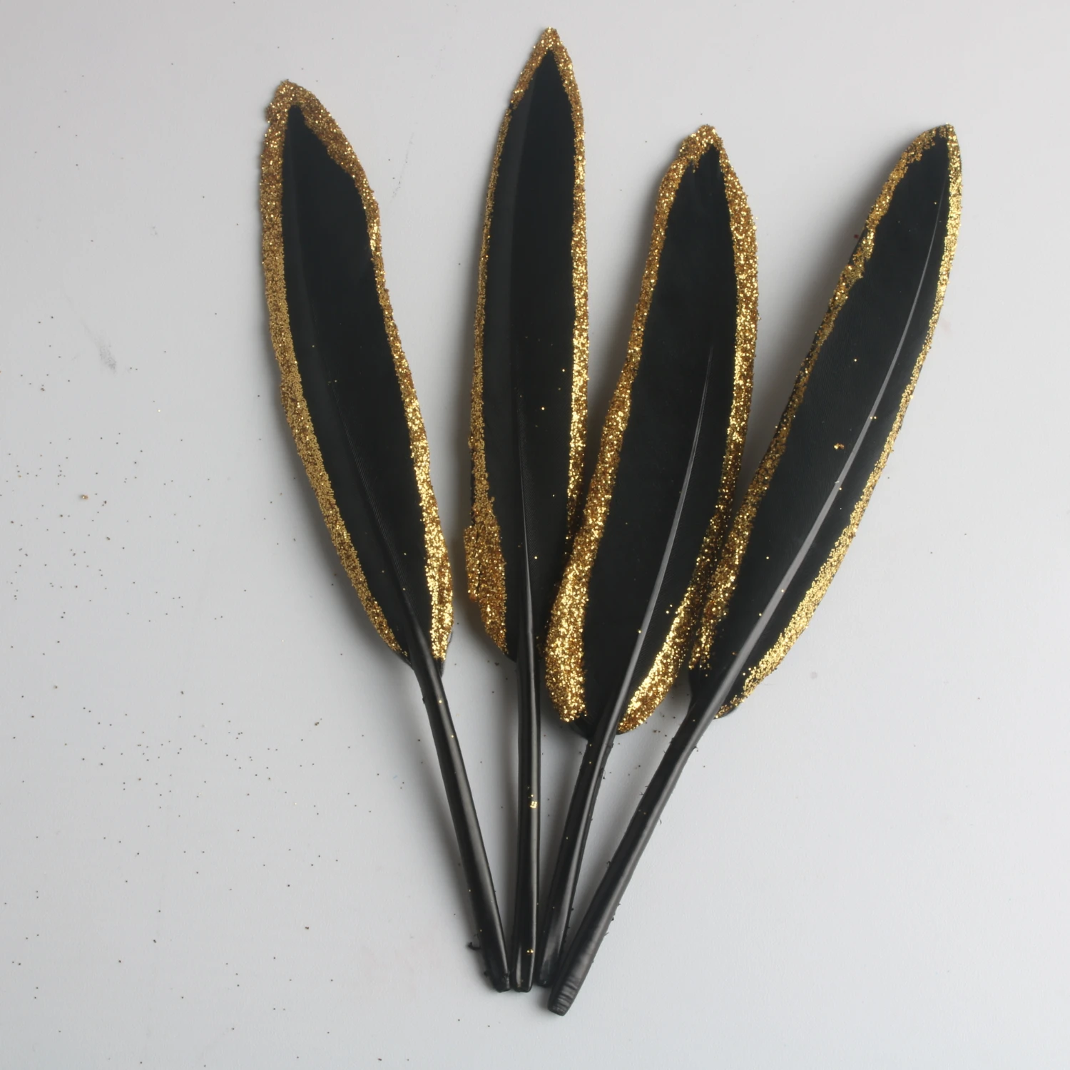 black Красивые золотые гусиные перья, 20 шт./лот, для рукоделия, 10-15 см/4-6 дюймов, DIY, украшения, аксессуары - Цвет: black