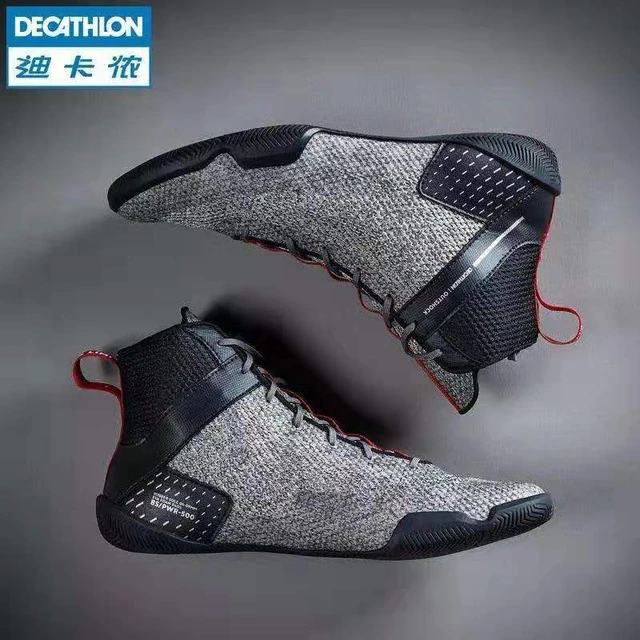 boys size 5 wrestling shoes