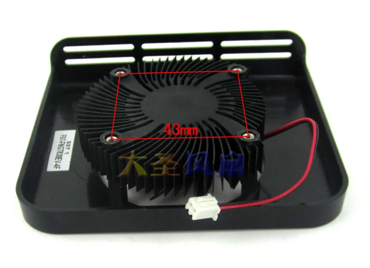 Кулер для видеокарты EVGA GeForce GT630 GT730 шаг 34x34 мм