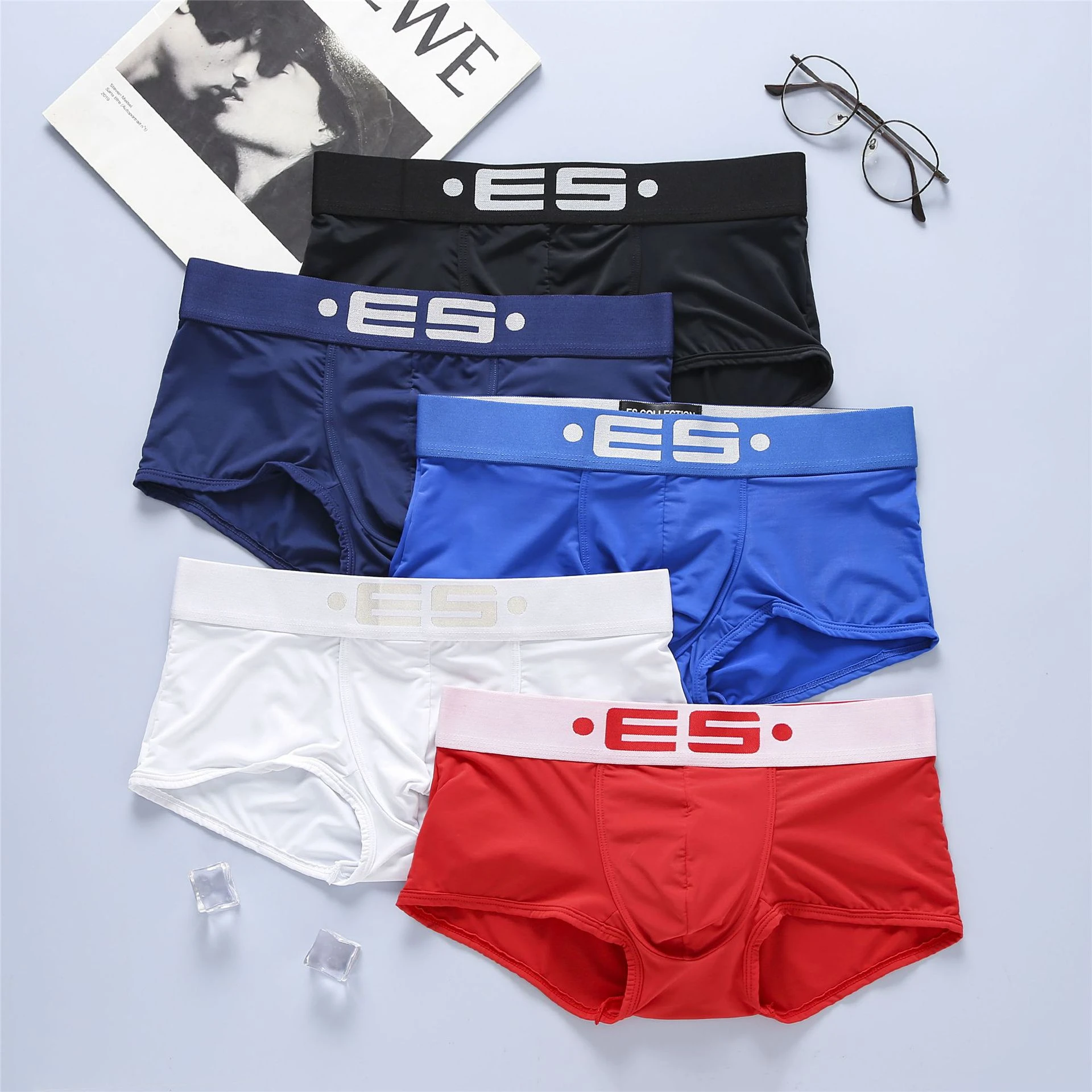 The new ES men's flat-angle panties sexy comfortable ice silk low-waisted youth underwear men breathable slim cheap underwear for men