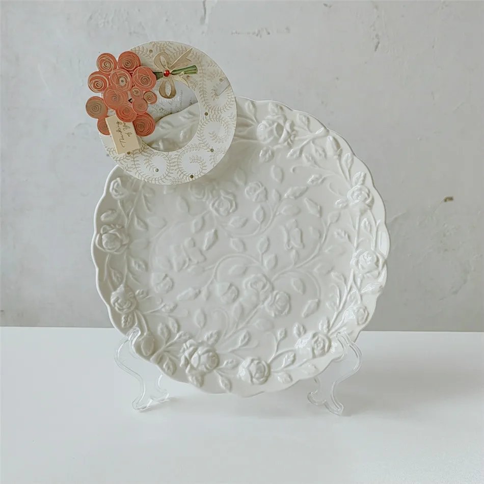 

flowers Ceramic Relief dinnerware Plates Beef Plate tableware Round Solid Color Dessert Dish Simple and Creative Salad Dishes