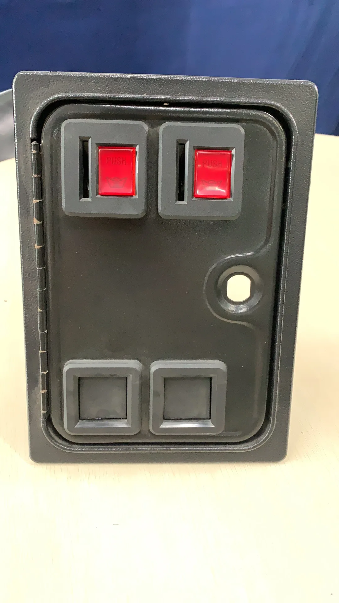 Arcade Double Coin Door With Quarter Acceptor For MAME or Arcade Replacement Iron Door Construction