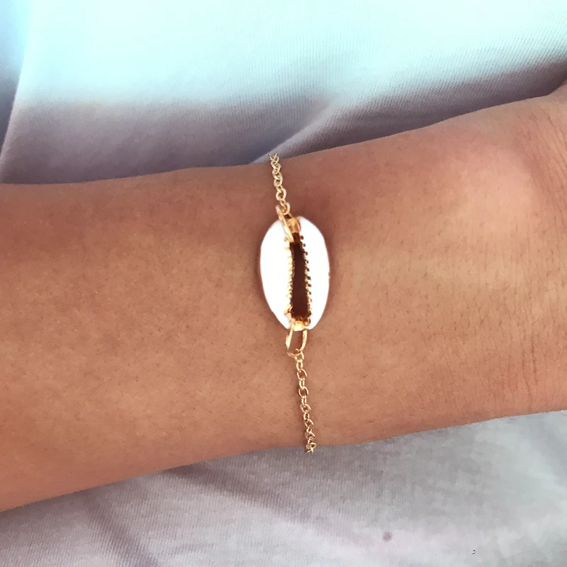 

New Style gold color shell bracelet and Gold Color Simple Bracelet Bangle for Woman Fashion Jewelry Party Gifts