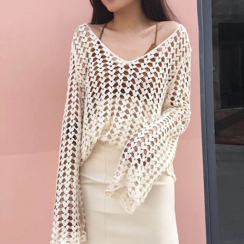 

Summer 2020 New Retro Hollow Hook Flower Long Sleeve Loose All-match Thin Slim Shirt Beach Skirt Hollow Beach Cover Bikini