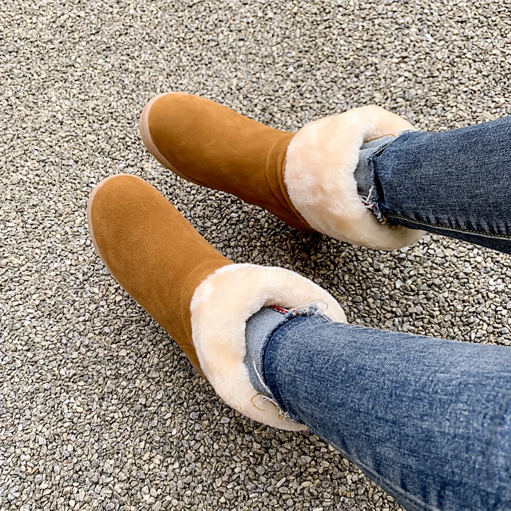 Women winter snow boots warm short plush boots for women Round Toe winter shoes student footwear And calf suede women's boots