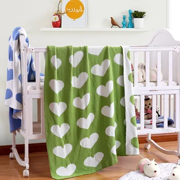 

Cotton Knitted Blanket Breathable Soft Antibacterial Green Print heart throw for Children