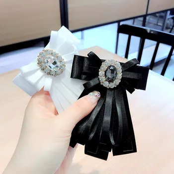 

Women Elegant Vintage Ribbon Bow Tie Necktie Rhinestone Crystal Bowtie Brooch for Birthday Wedding Party Formal Dress Lady Gift